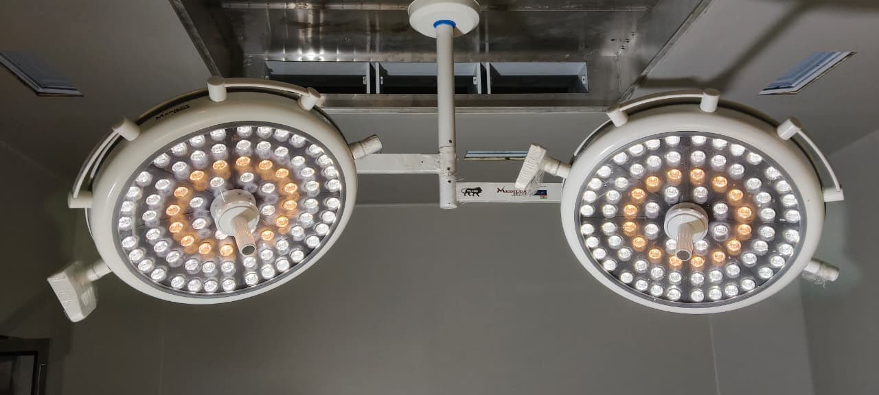 LED O.T. Light & O.T. Table